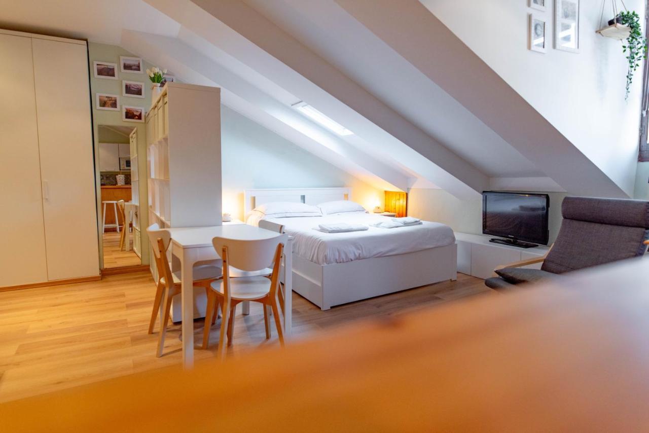 Appartamento Nella Casa Del Pittore Torino